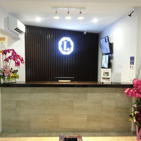 L Hotel Simpang Renggam Exterior foto