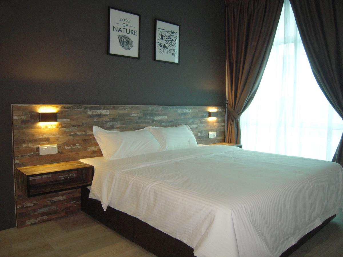 L Hotel Simpang Renggam Exterior foto